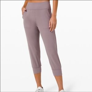 Lululemon Align Jogger Crop 23” Lunar Rock size 6